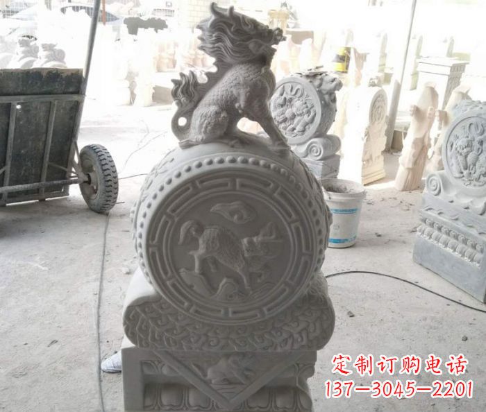 威海抱鼓石麒麟门墩石雕