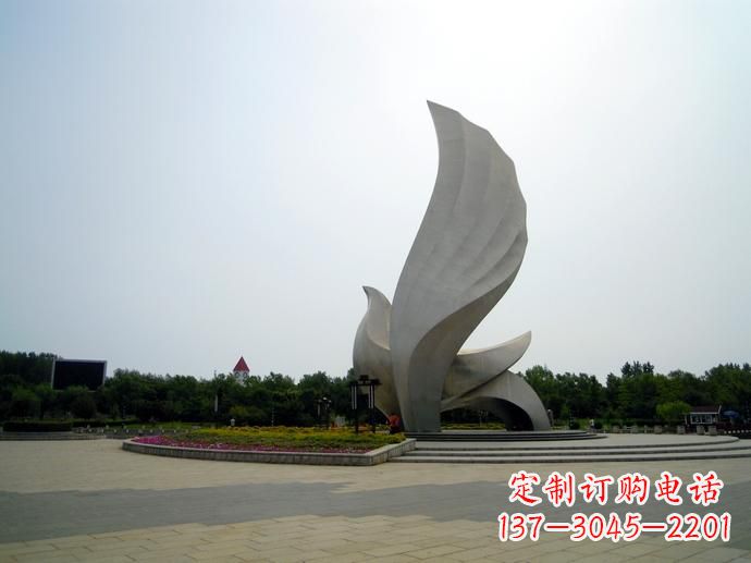 威海北戴河奥林匹克公园鸽子雕像