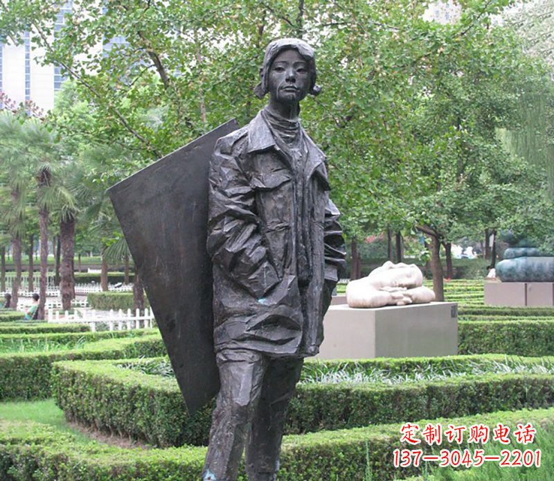 威海背画板女孩公园人物铜雕