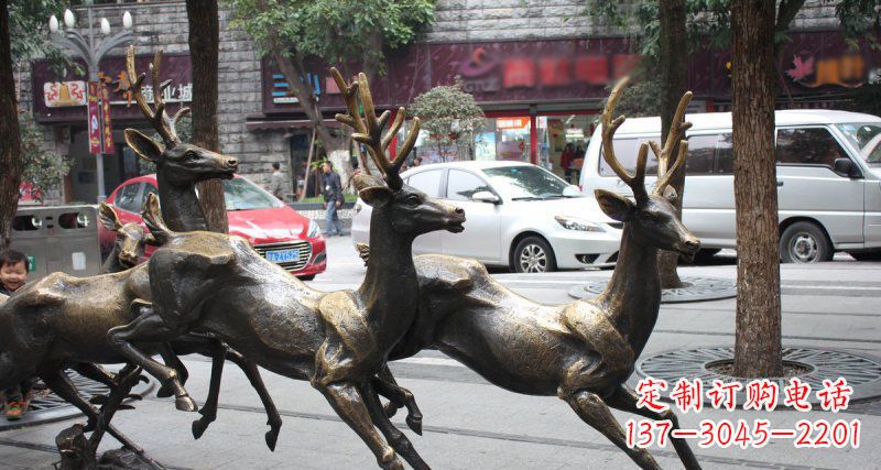 威海奔跑的梅花鹿街边景观铜雕