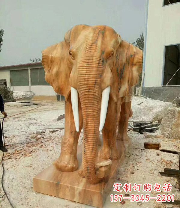 威海鼻卷如意晚霞红招财大象石雕