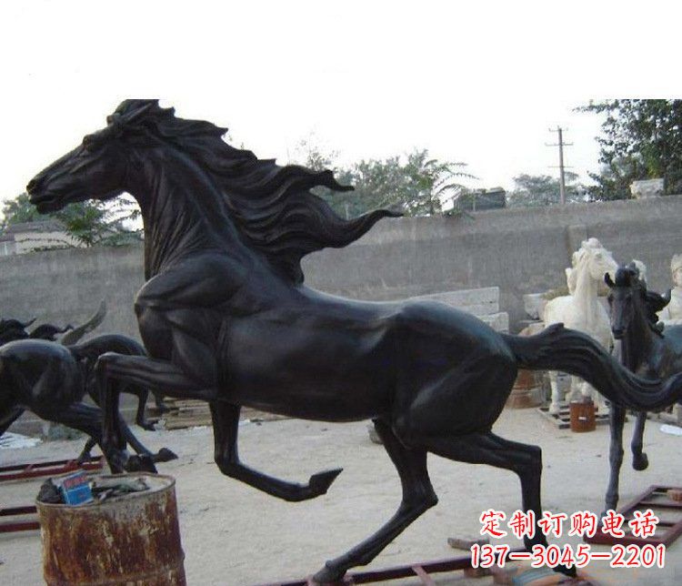 威海马铜雕塑,让你的别墅景观更加生动