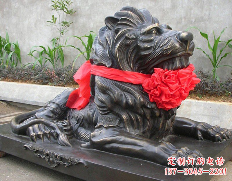 威海宾馆门口的铜狮子