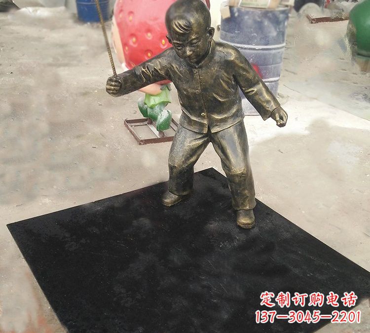 威海玻璃钢陀螺雕塑