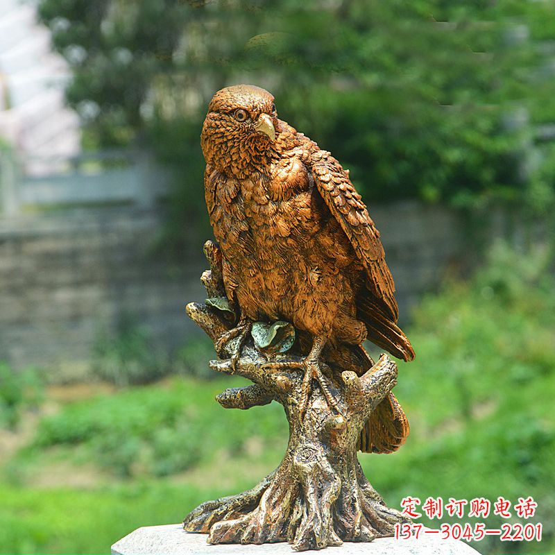 威海玻璃钢仿铜老鹰雕塑