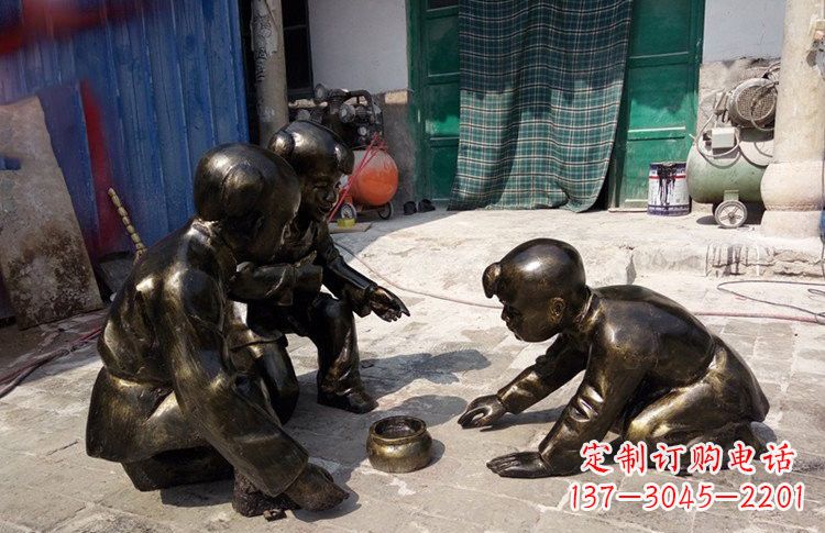 威海精美玻璃钢仿铜斗蛐蛐儿童雕塑