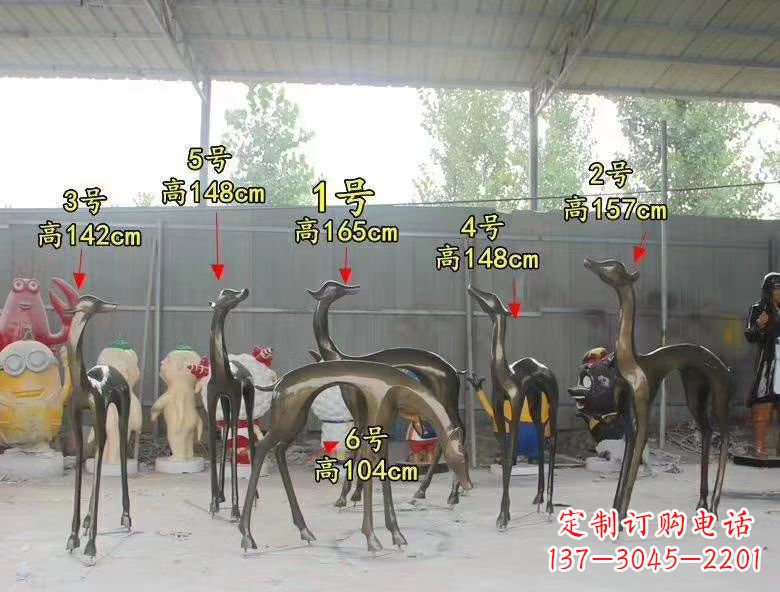 威海玻璃钢仿铜公园小鹿雕塑