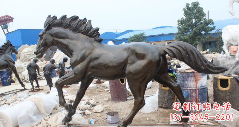 威海玻璃钢仿铜马广场动物雕塑 (2)