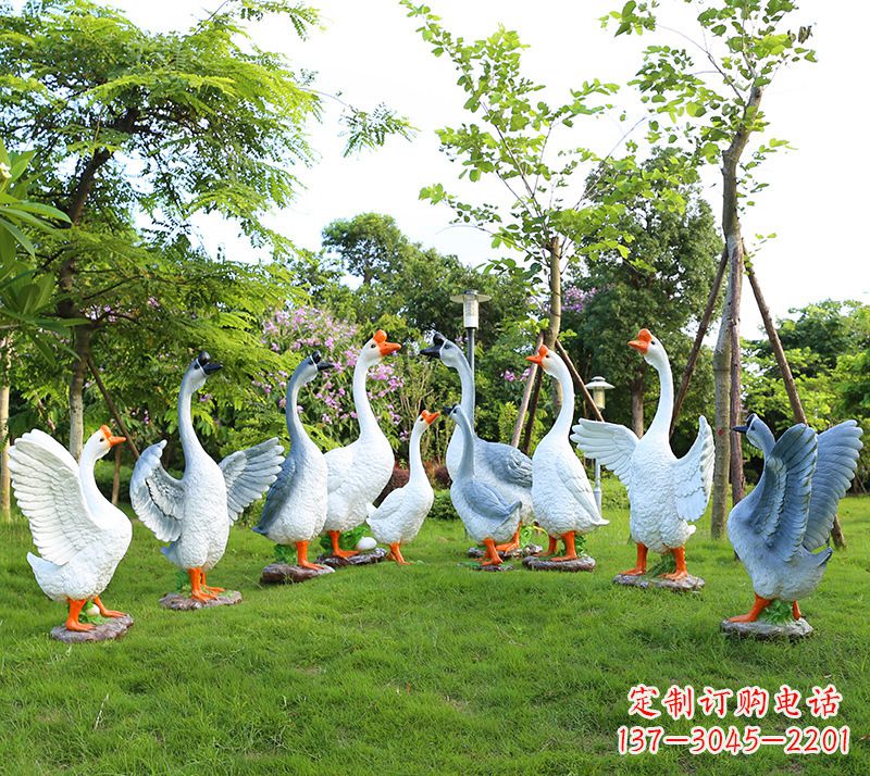 威海玻璃钢雕刻的精美鹅