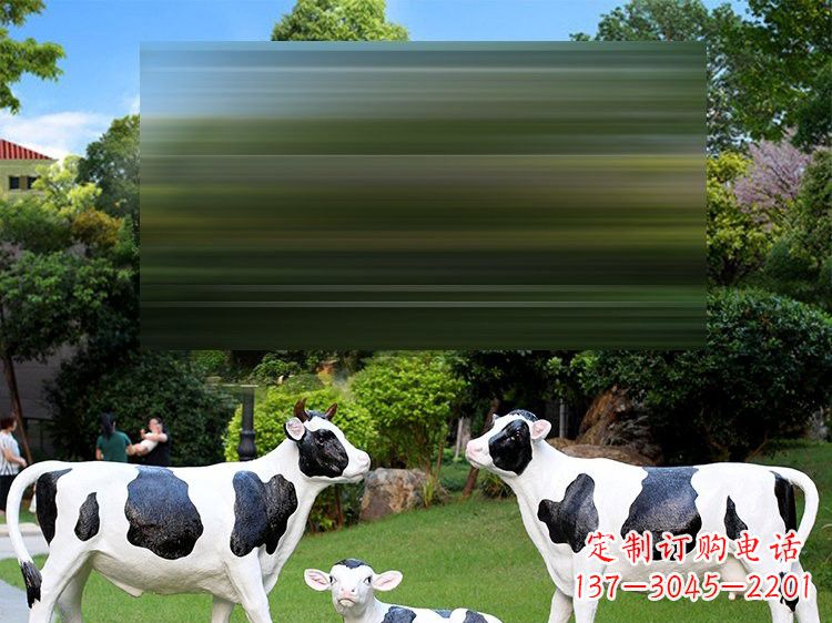 威海玻璃钢仿真奶牛雕塑以现实奶牛为灵感
