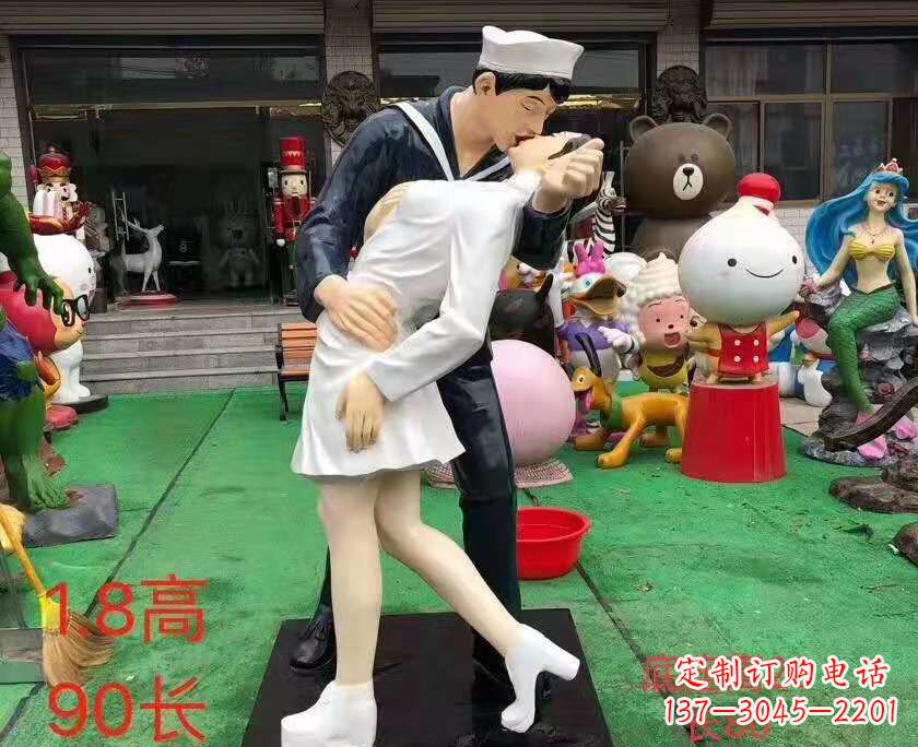 威海玻璃钢情侣雕塑——浪漫婚庆景观