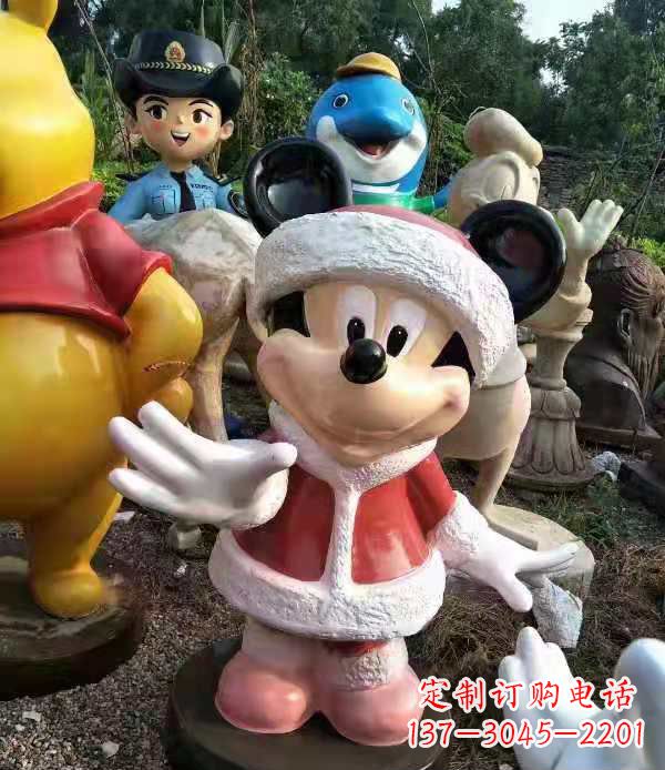 威海玻璃钢米老鼠和唐老鸭卡通动物雕塑