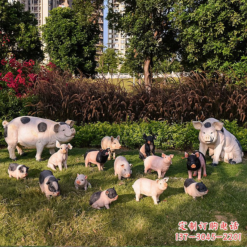 威海玻璃钢树脂仿真猪雕塑-公园农家院仿真动物雕塑摆件
