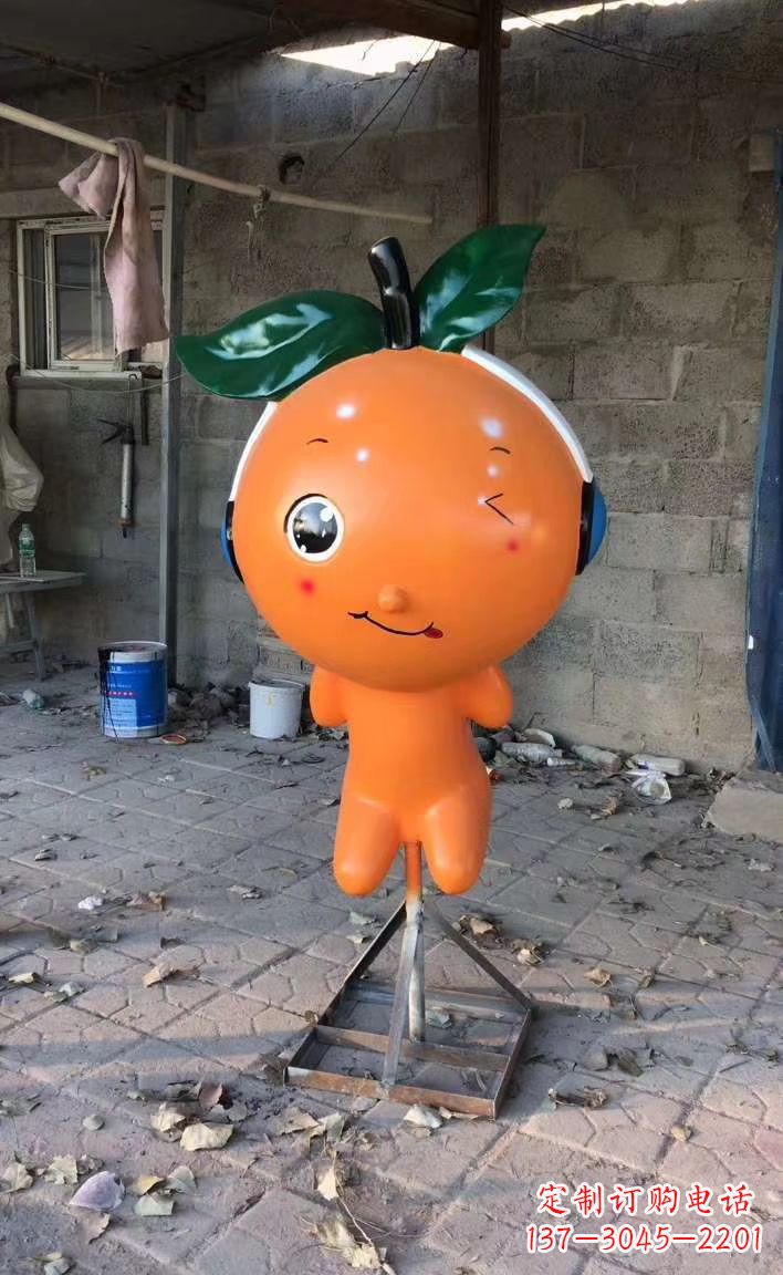 威海玻璃钢水果卡通雕塑
