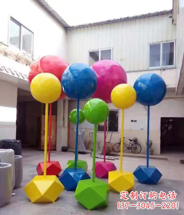 威海不锈钢彩色气球雕塑艺术的绚丽缤纷
