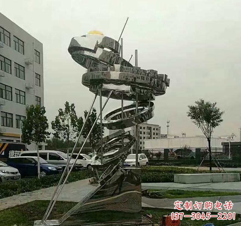 威海不锈钢戒指雕塑——点缀城市美景