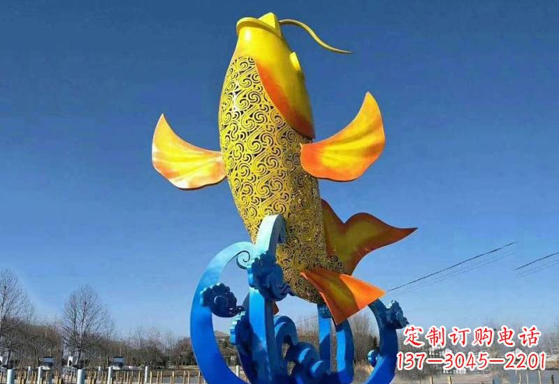 威海不锈钢鲤鱼雕塑——城市的一道风景线