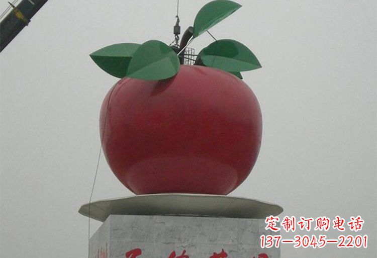 威海不锈钢城市大型苹果雕塑象征着城市繁荣