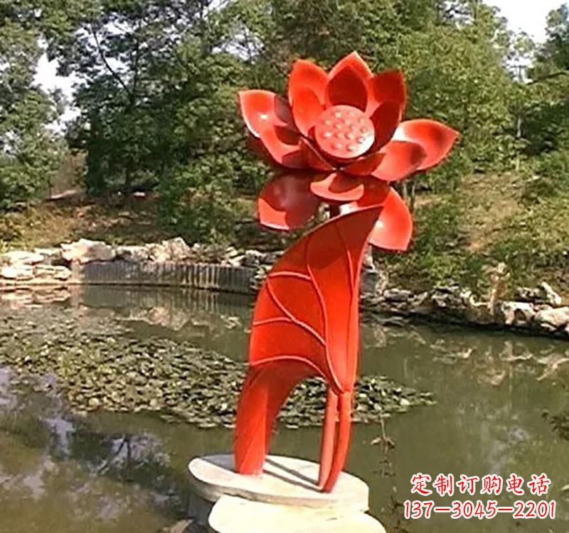 威海不锈钢荷花雕塑激发城市艺术灵感
