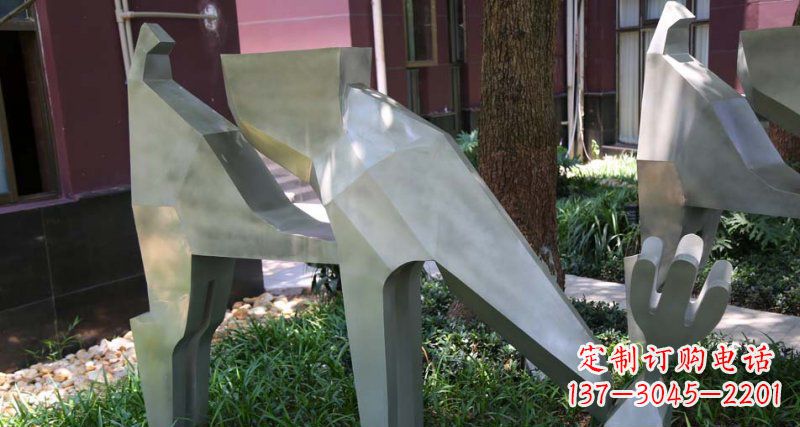 威海精美的不锈钢梅花鹿雕塑
