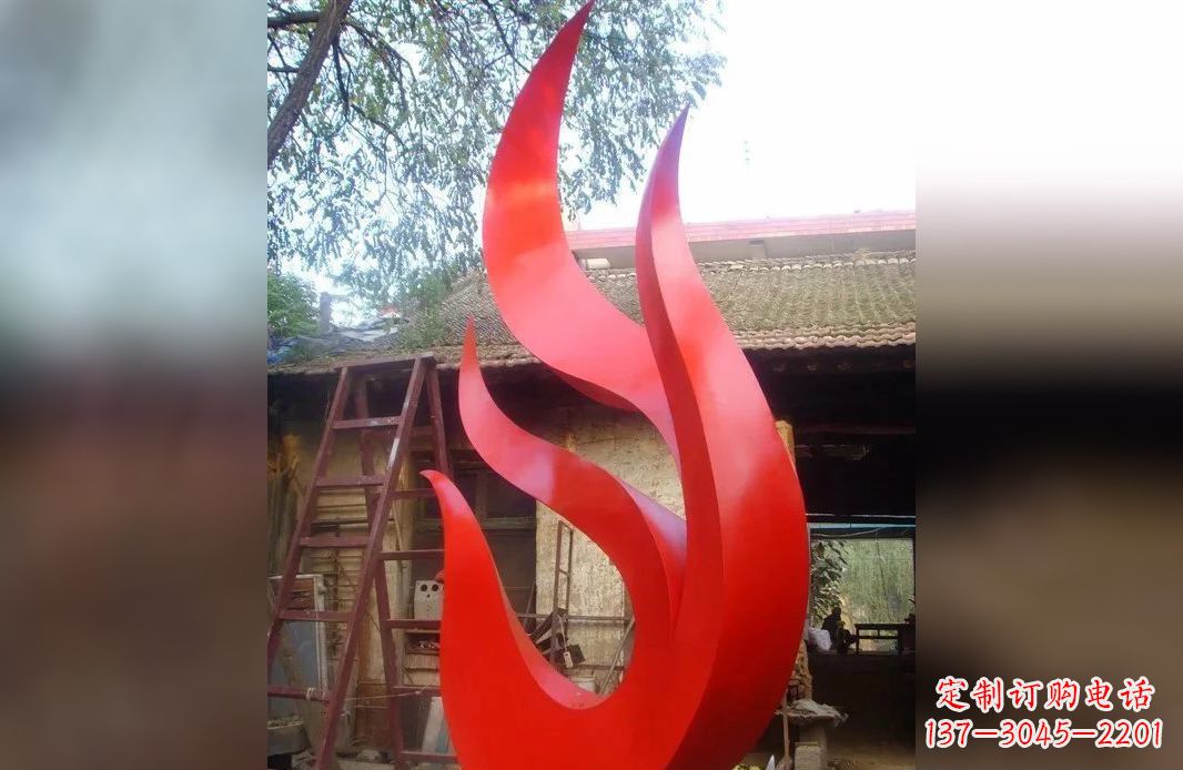 威海凤凰展翅飞翔的不锈钢雕塑