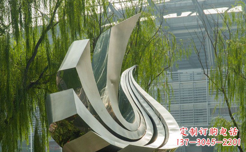 威海不锈钢鸽子景观雕塑