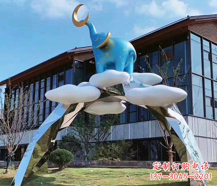 威海精美不锈钢拱门雕塑