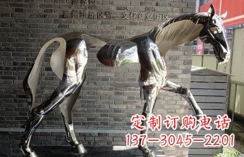 威海不锈钢马雕塑精美而又具有象征意义