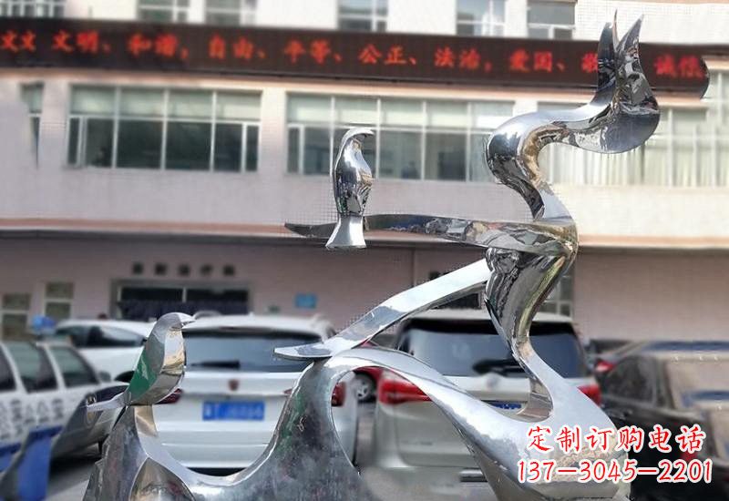 威海表达和平的不锈钢鸽子雕塑