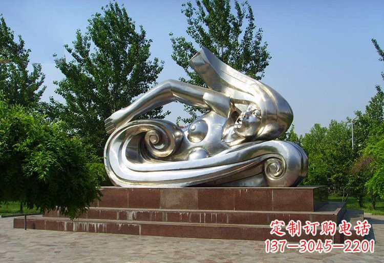 威海浪漫游泳不锈钢女孩雕塑