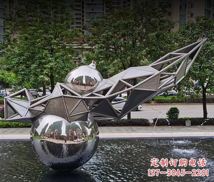 威海不锈钢葫芦雕塑美丽耐用的艺术杰作
