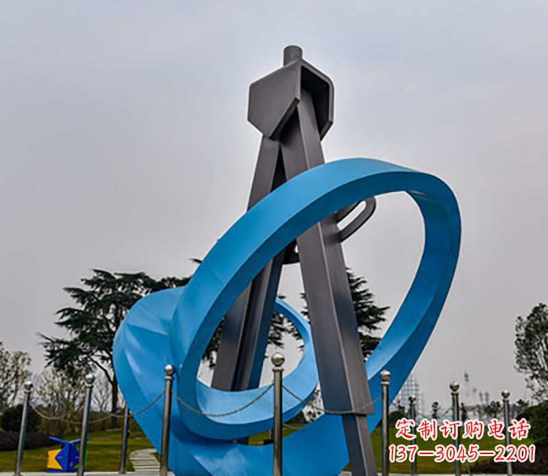 威海精美的不锈钢圆规雕塑