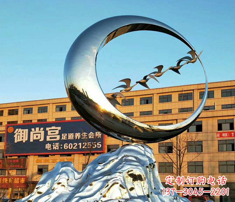 威海不锈钢大雁雕塑精美的艺术之作