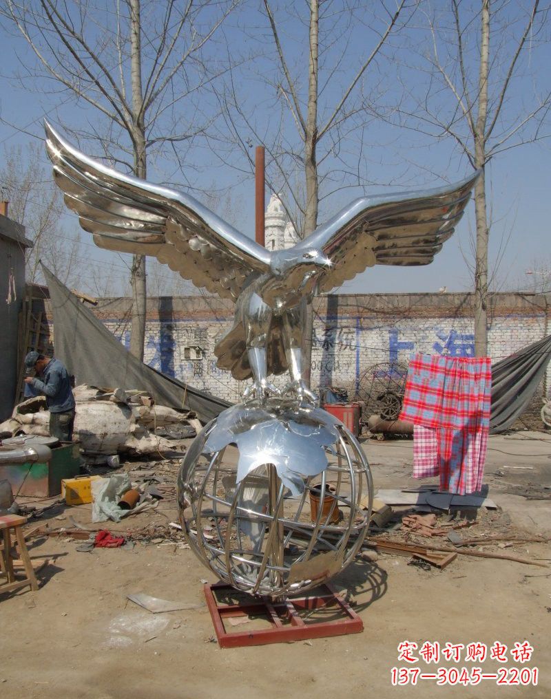 威海老鹰雕塑不锈钢大展鸿图