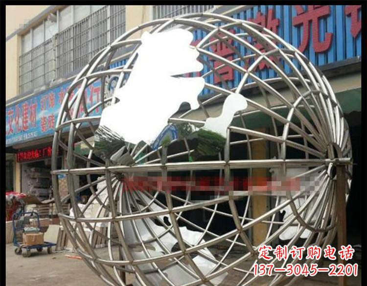 威海纪念地球的不锈钢雕塑