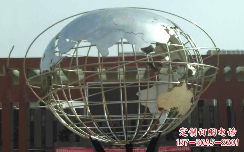 威海不锈钢地球仪雕塑象征地球的美丽