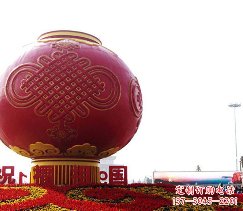威海不锈钢灯笼雕塑精致与美感的完美结合