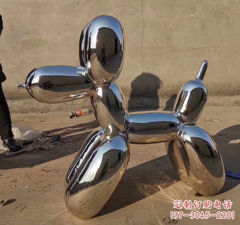 威海精美不锈钢动物雕塑