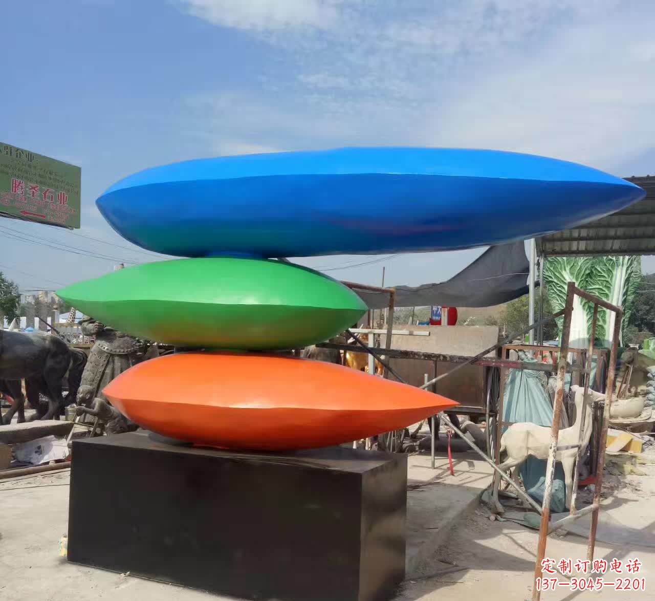 威海不锈钢罗汉雕塑缤纷色彩绚丽夺目