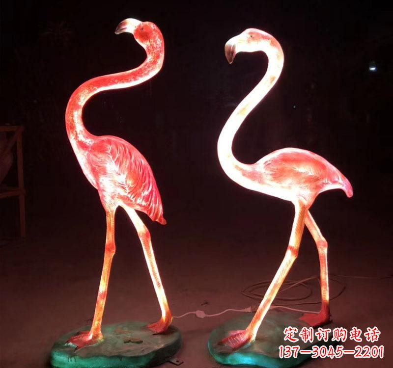 威海不锈钢火烈鸟绚丽多彩的艺术品