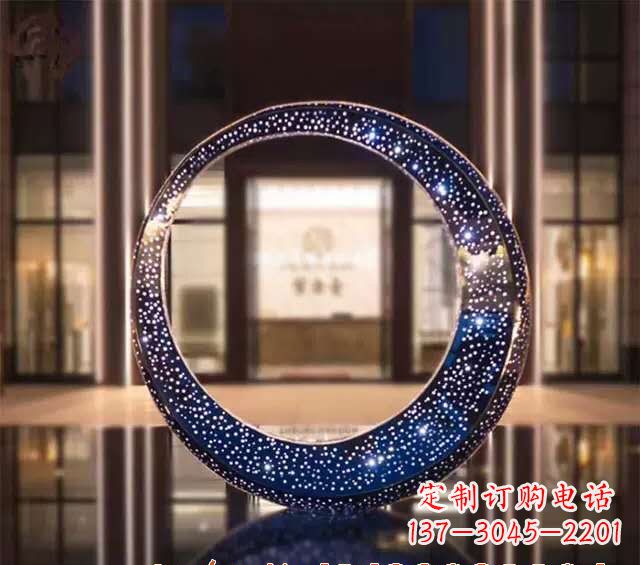 威海不锈钢发光月亮雕塑照亮夜空的梦幻之光