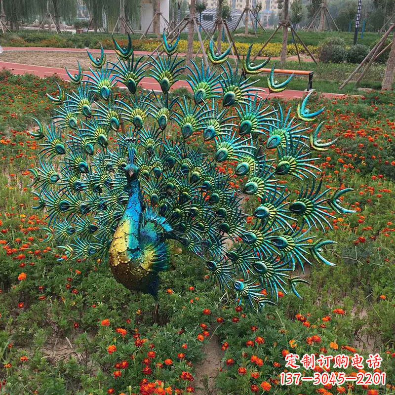 威海不锈钢仿真孔雀雕塑传承精美绝伦