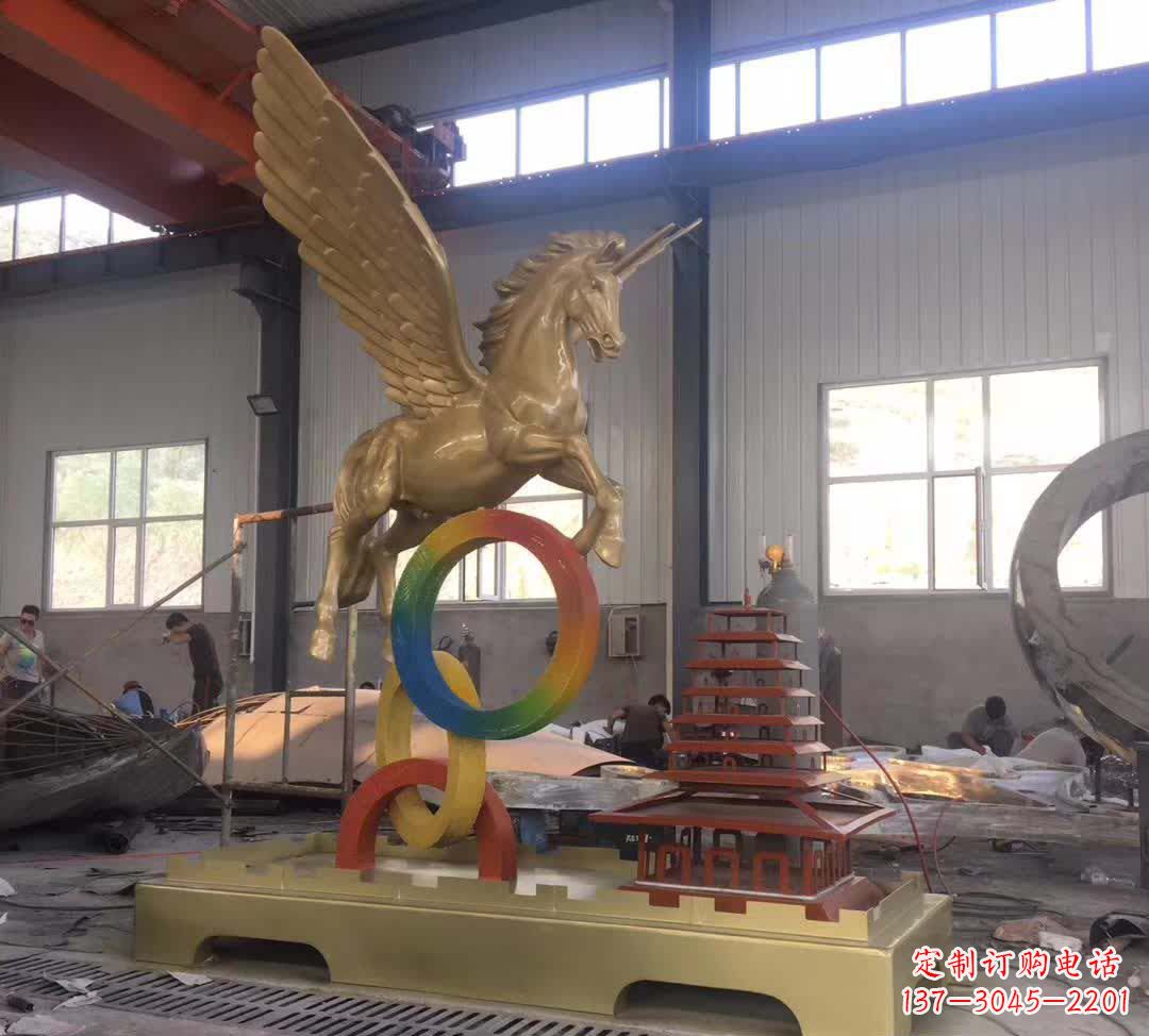 威海不锈钢飞马踩圆圈雕塑精美艺术之作