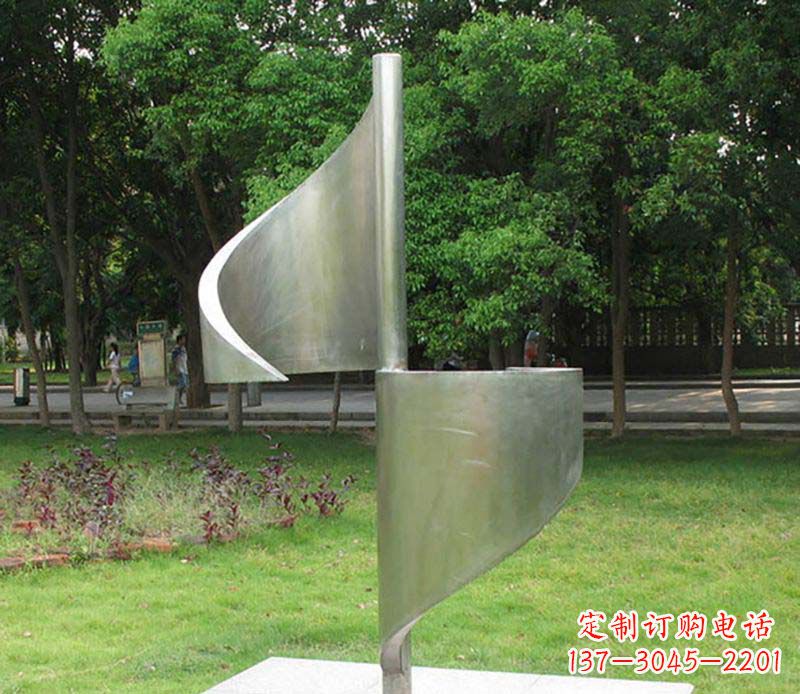 威海精美不锈钢风车雕塑