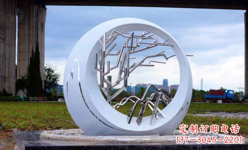 威海不锈钢树枝雕塑艺术与环保的完美结合