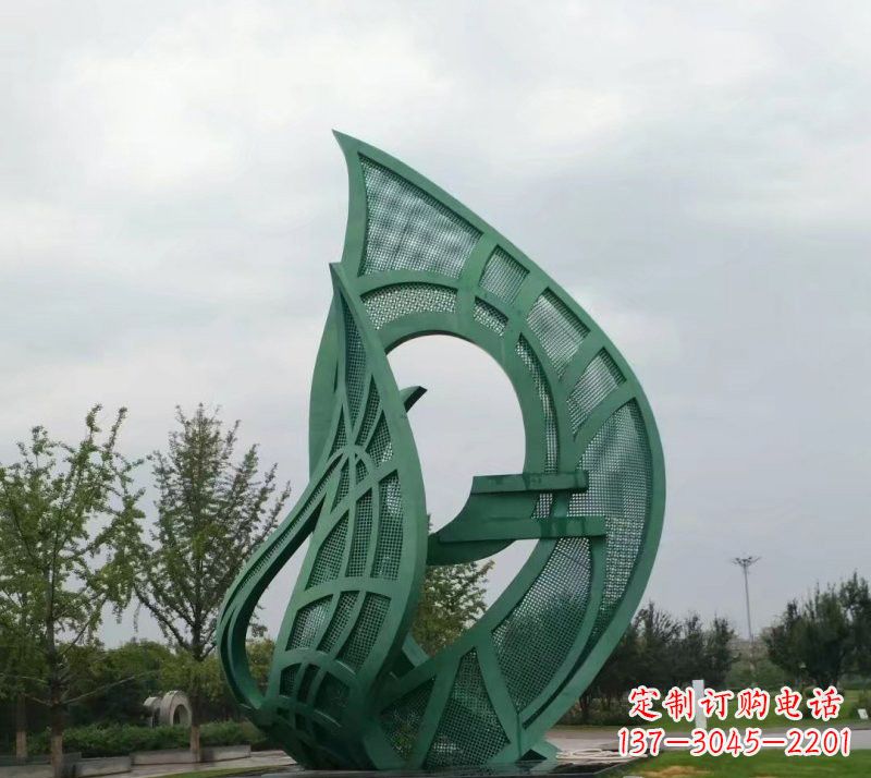 威海不锈钢大型镂空树叶雕塑精美绝伦