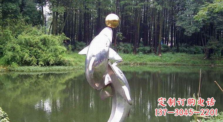 威海不锈钢公园顶球海豚动物雕塑