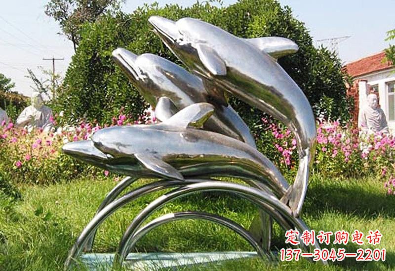 威海不锈钢海豚雕塑——点亮公园的精灵