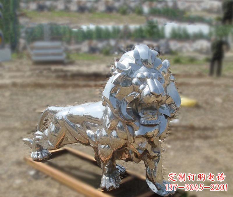 威海不锈钢雕刻的狮子
