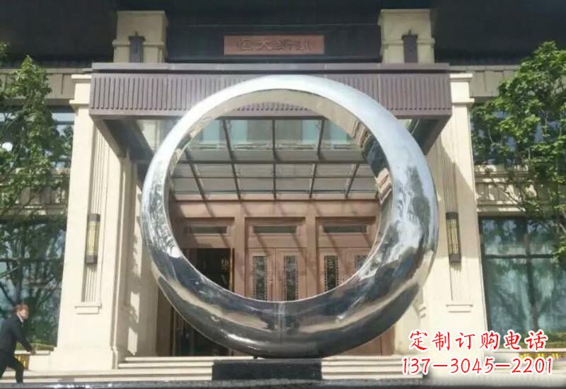 威海不锈钢公园圆环雕塑精致美观的艺术品